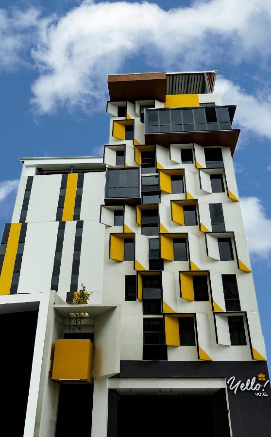 Yello Hotel Cebu Powered By Cocotel Dış mekan fotoğraf